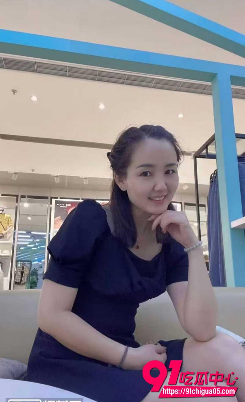 盐城周大福店长一拖三视频曝光7 盐城周大福店长一拖三视频曝光7
