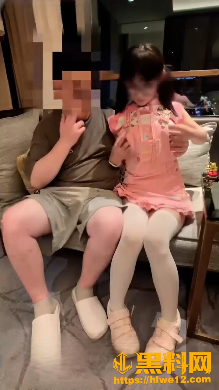 推特零零后福利姬 铃木奈雪 约会Vlog《cos大耳狗瑶妹的恋爱之旅》