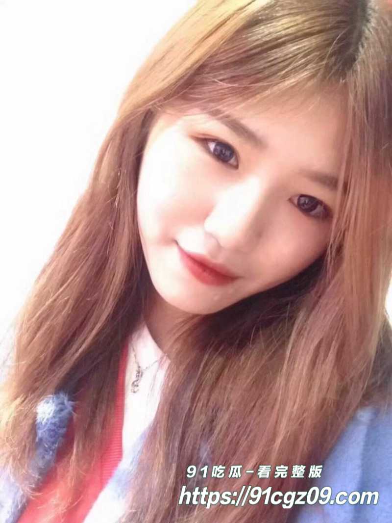 广西百色白嫩学生妹 分手后被男友曝光性爱视频 妹子在床上简直太反差了