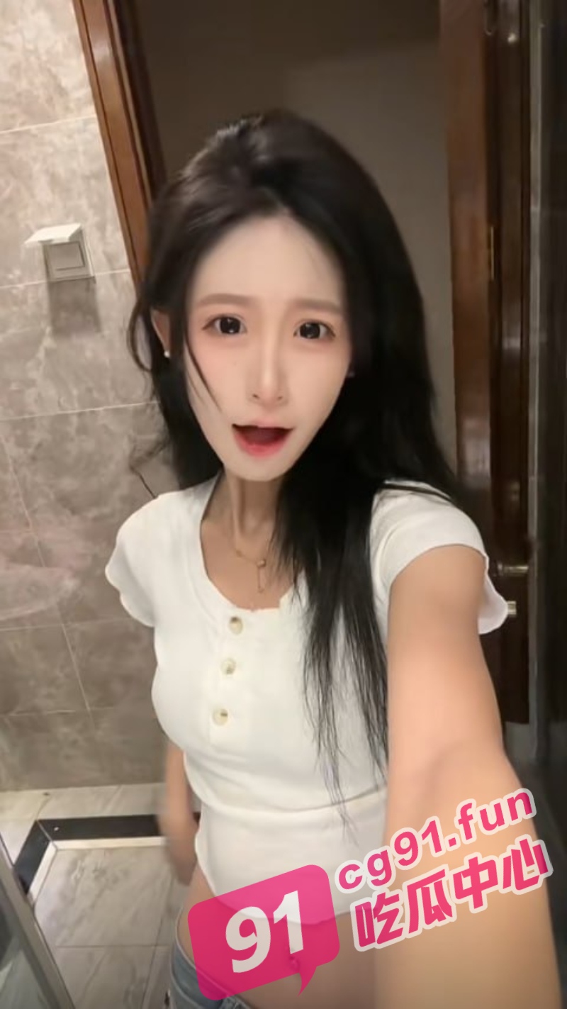 4_W_800px.jpg