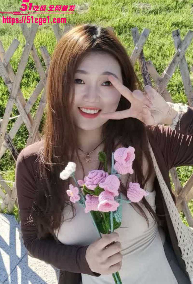 甜妹性爱视频流出 1 拷贝