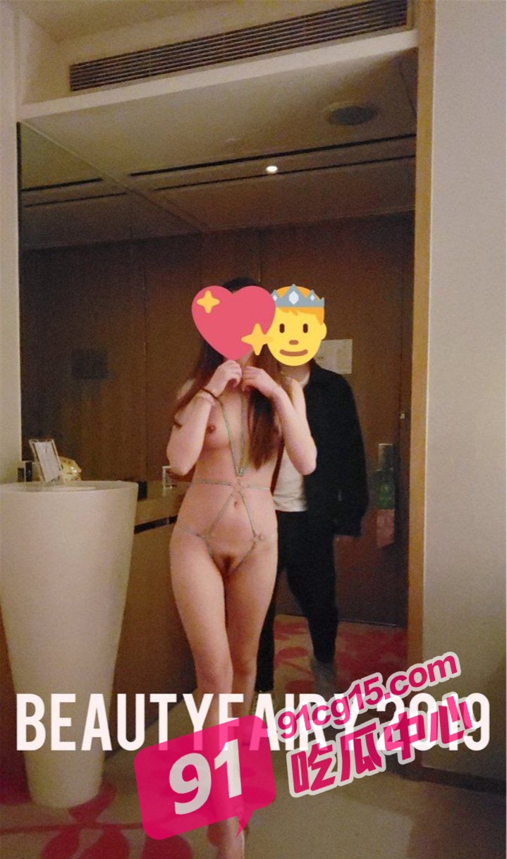 长腿女神beautyfair私拍 室外露出3p啪啪 感官冲击拉满