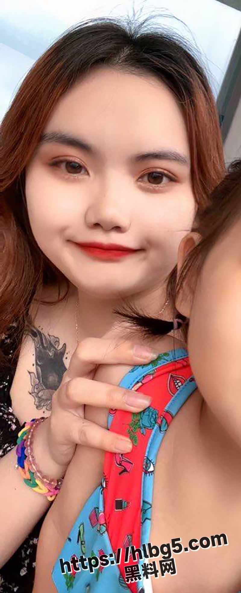 广州车陂已婚少妇 陈子涵 出轨约会炮友的视频泄密 特意穿着性感的白丝被炮友干到说我好了！