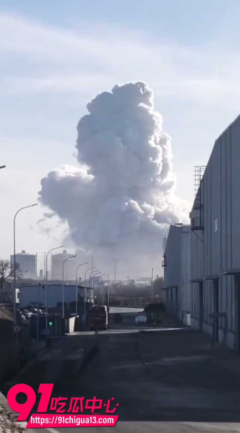 包头市九原区包钢分厂 发生严重爆炸事故 现场造成84人重伤