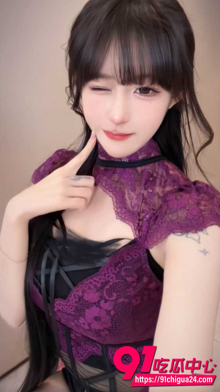 黑丝红裙兔女郎制服诱惑7 黑丝红裙兔女郎制服诱惑7