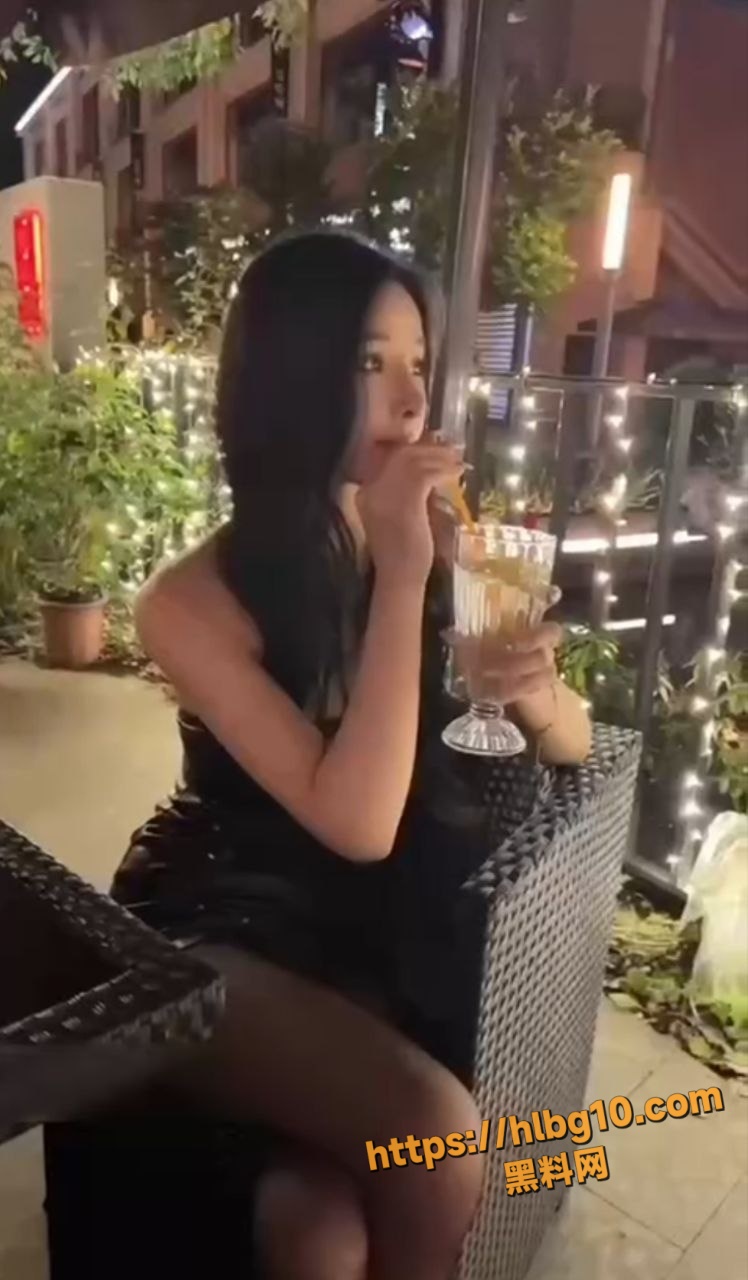 男人心中的兄弟 好兄弟在心中 你叫我一声兄弟 我老婆借给你可劲造 气质人妻随便玩3P！