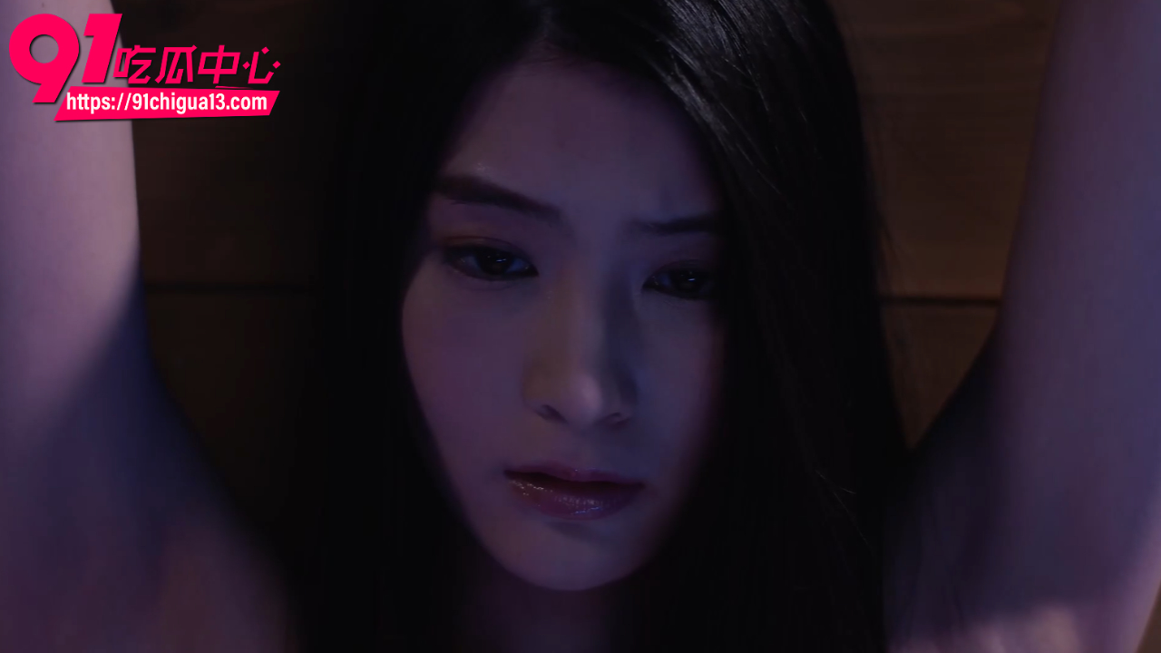 日本人气女优本庄铃屈辱囚禁 美女同事被深喉猛操颜射一脸