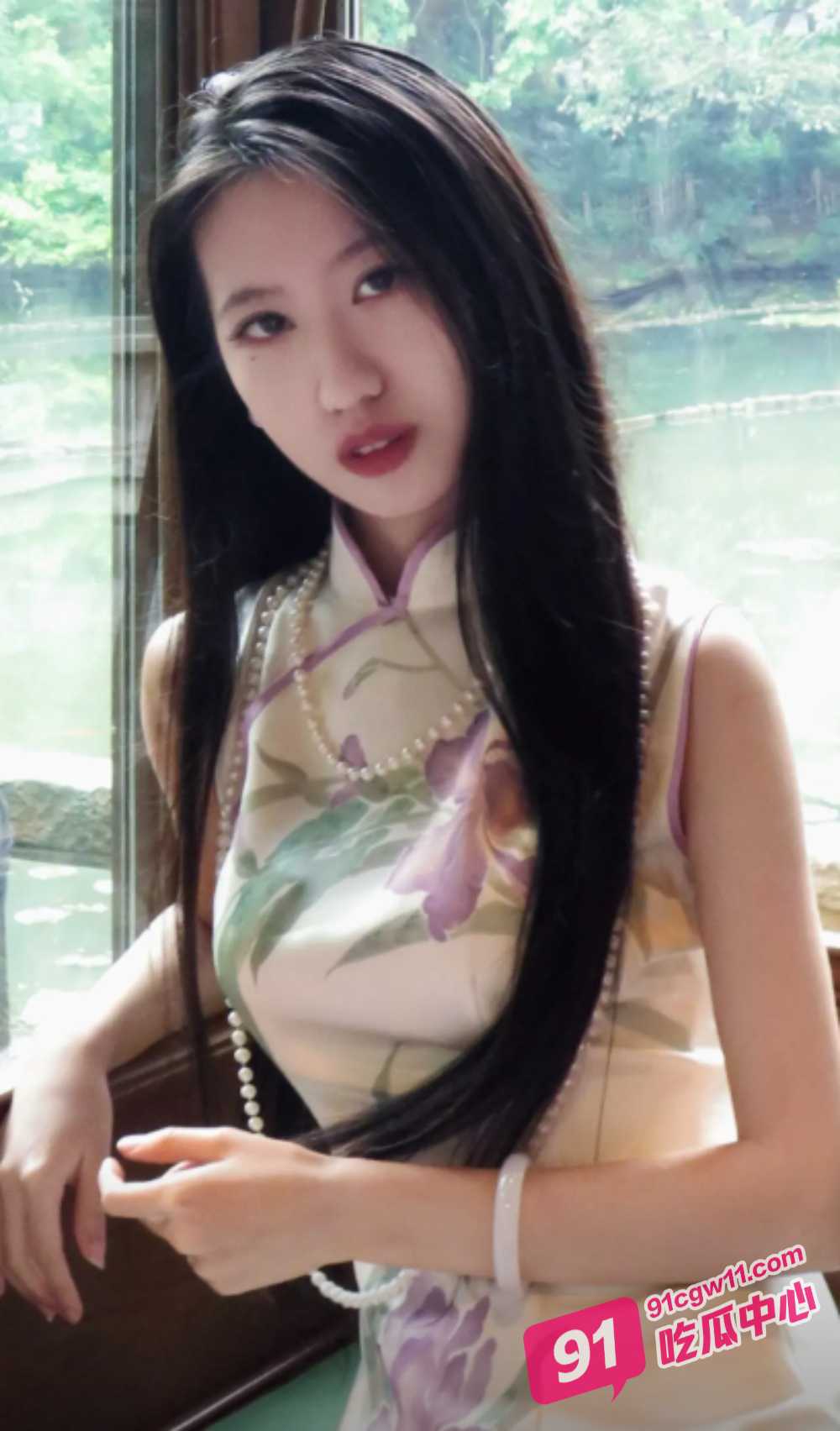 抖音网红〖刘蓄老师〗直播翻车 重度男M连线提出给老师舔脚 沉沦做狗无法自拔 配图5