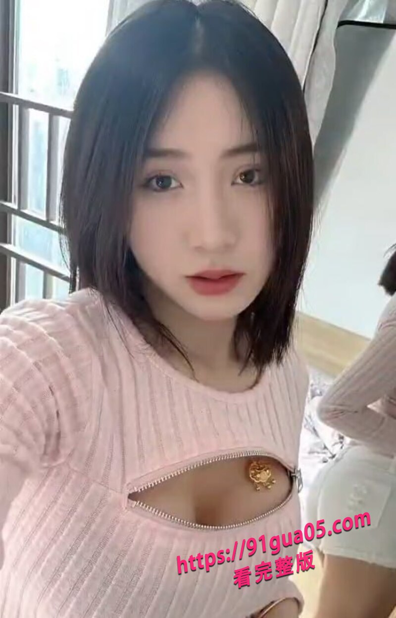 抖音侯飞飞约啪视频合集 私下竟然这么主动？