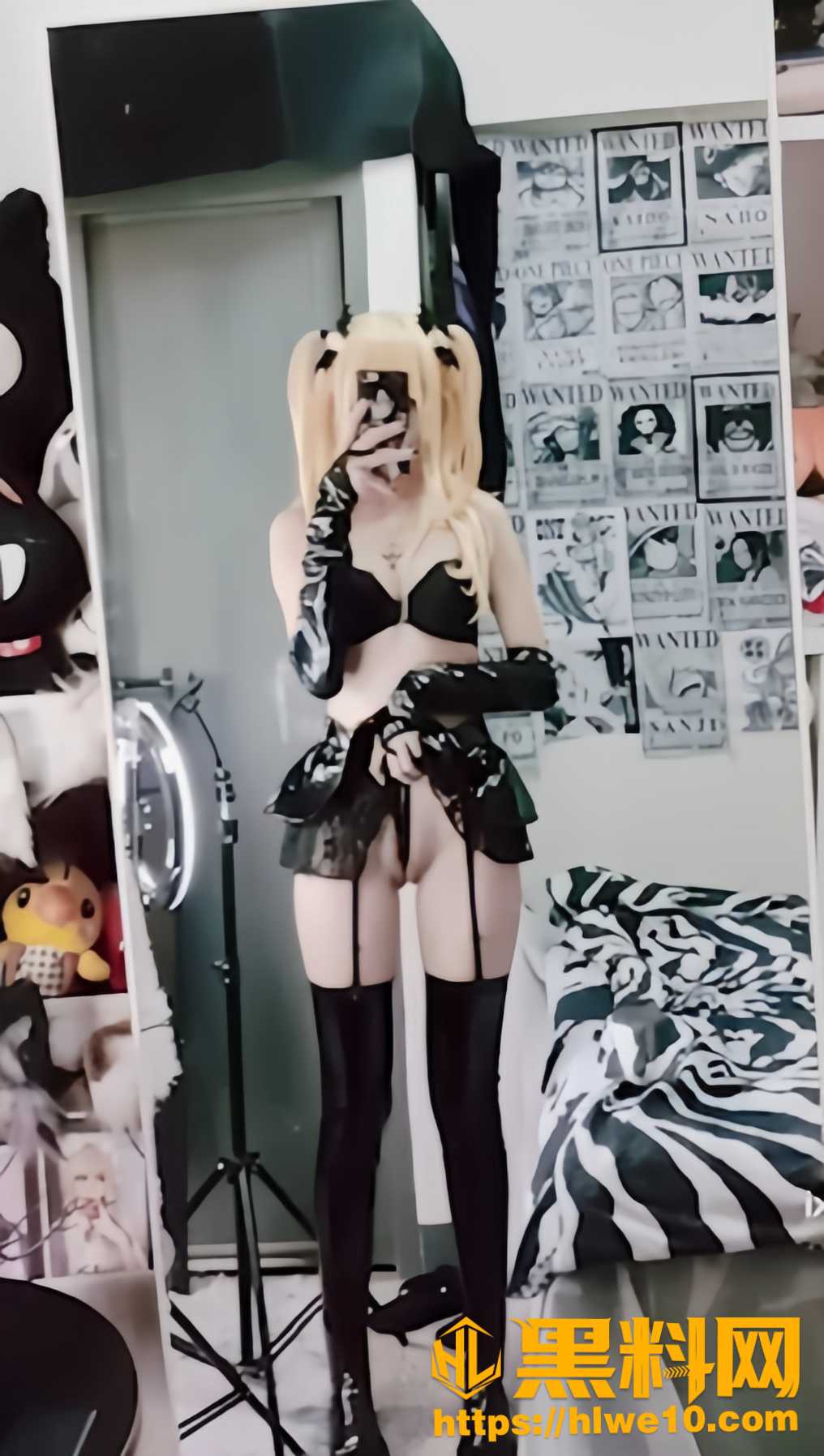 OnlyFans高颜值福利姬 Kyokoyaki COS多位二次元角色全裸露出 福利大放送