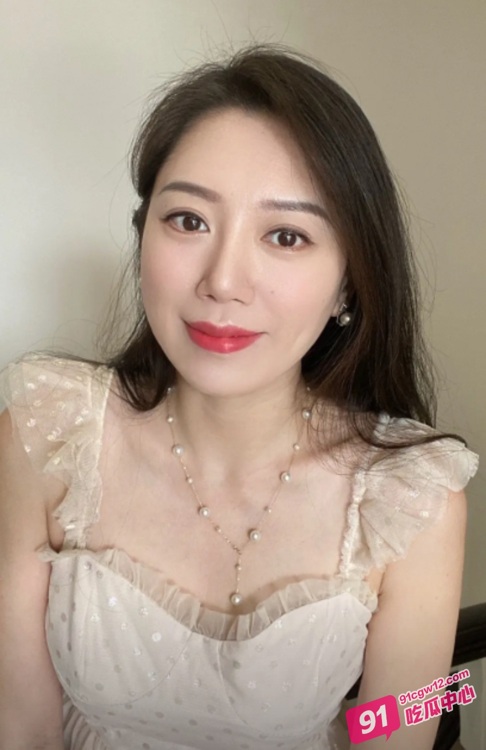 这样进去不行的 我只是让你蹭蹭”熟女少妇被小伙无套各种猛怼 受不了连连求饶 配图3