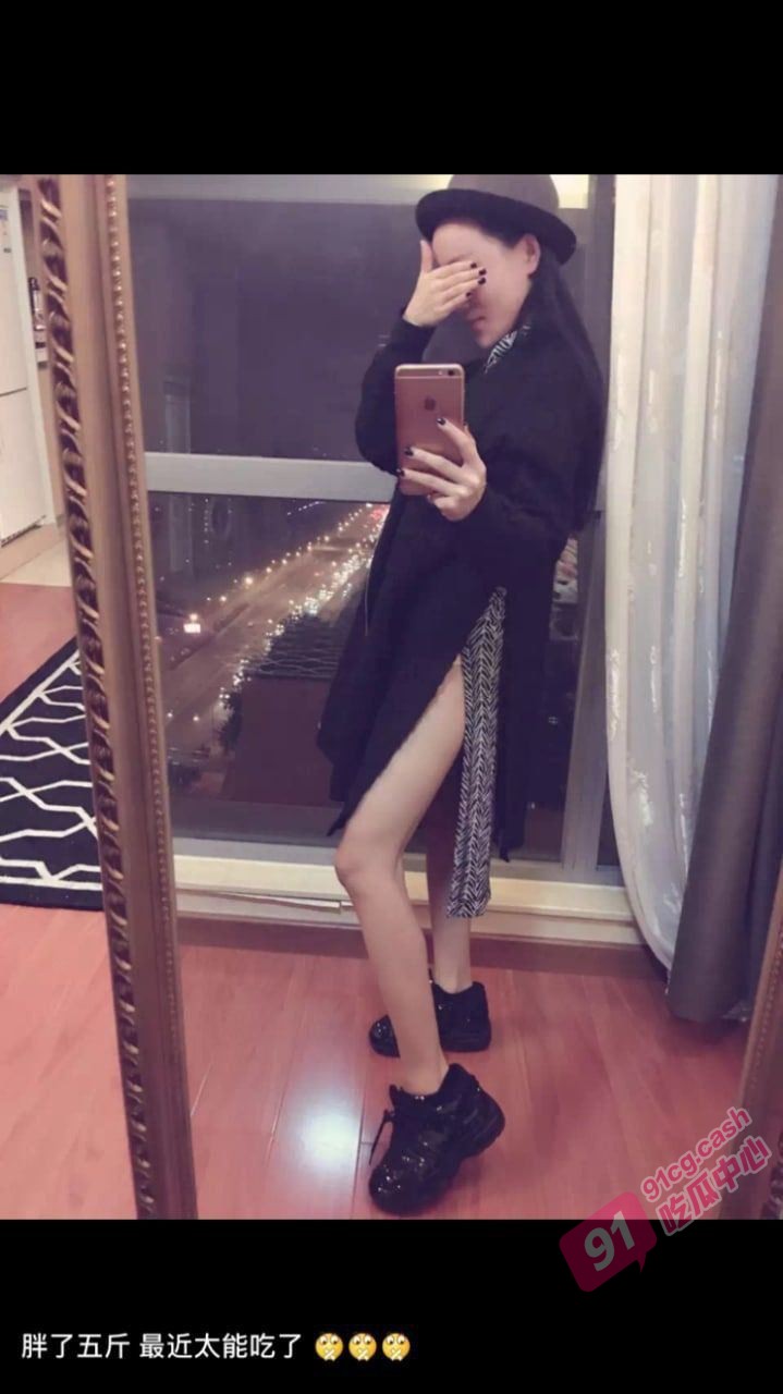 【迷奸小主播】榜一大哥迷奸朋友圈发骚的网红小主播 骚逼巨乳肥臀buff拉满！