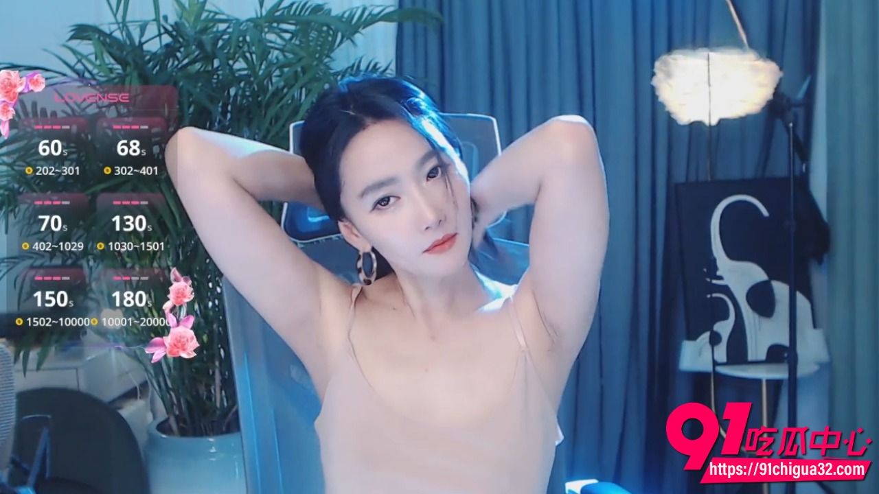 ST站漂亮美女大尺度直播1