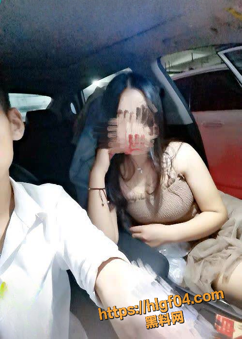 海角社区 把老婆送到别人床上 1-5 后续会持续更新！真的想给老婆一场愉快的性生活体验 配图