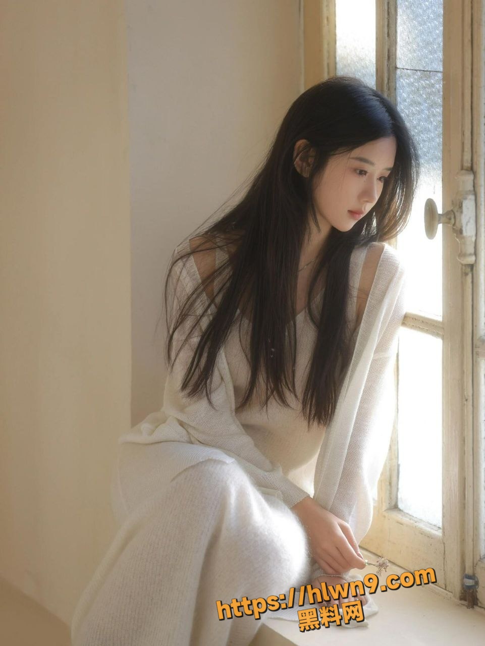 中央戏剧学院外围女圈圈特斯拉车震！邀请群友观看现场直播 母狗本色 内射骚穴竟然还哭了