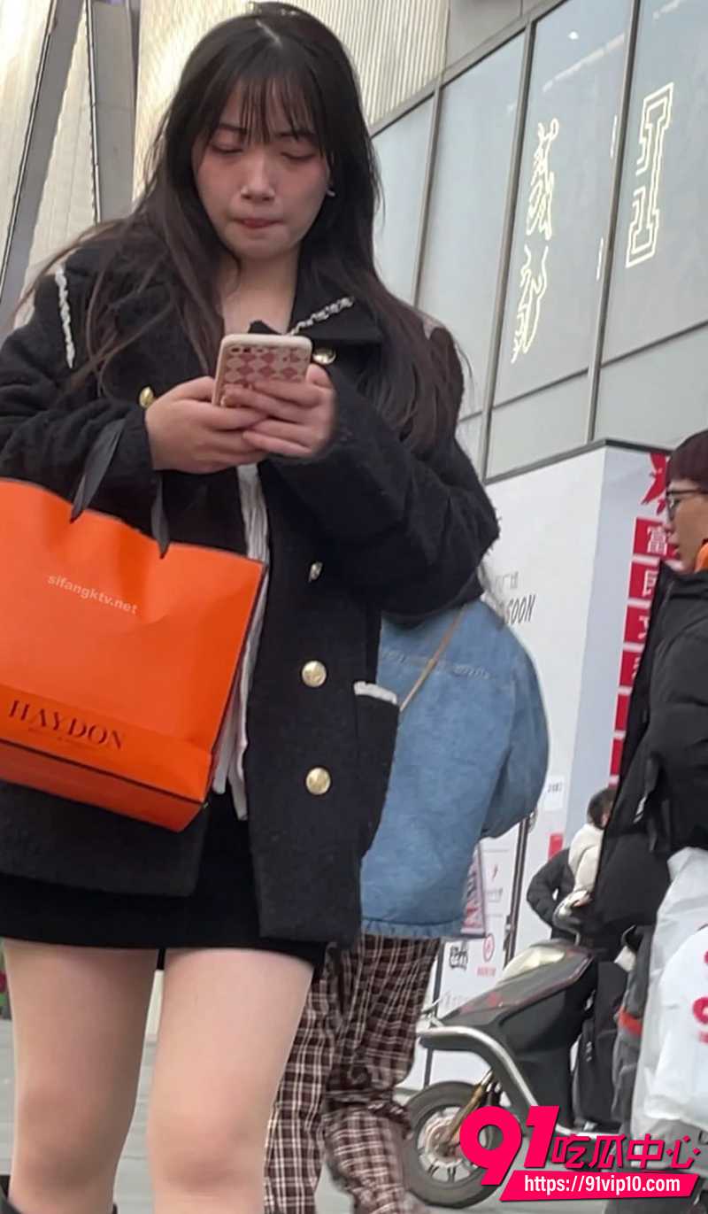 街头抄底视频 2 街头抄底视频 2