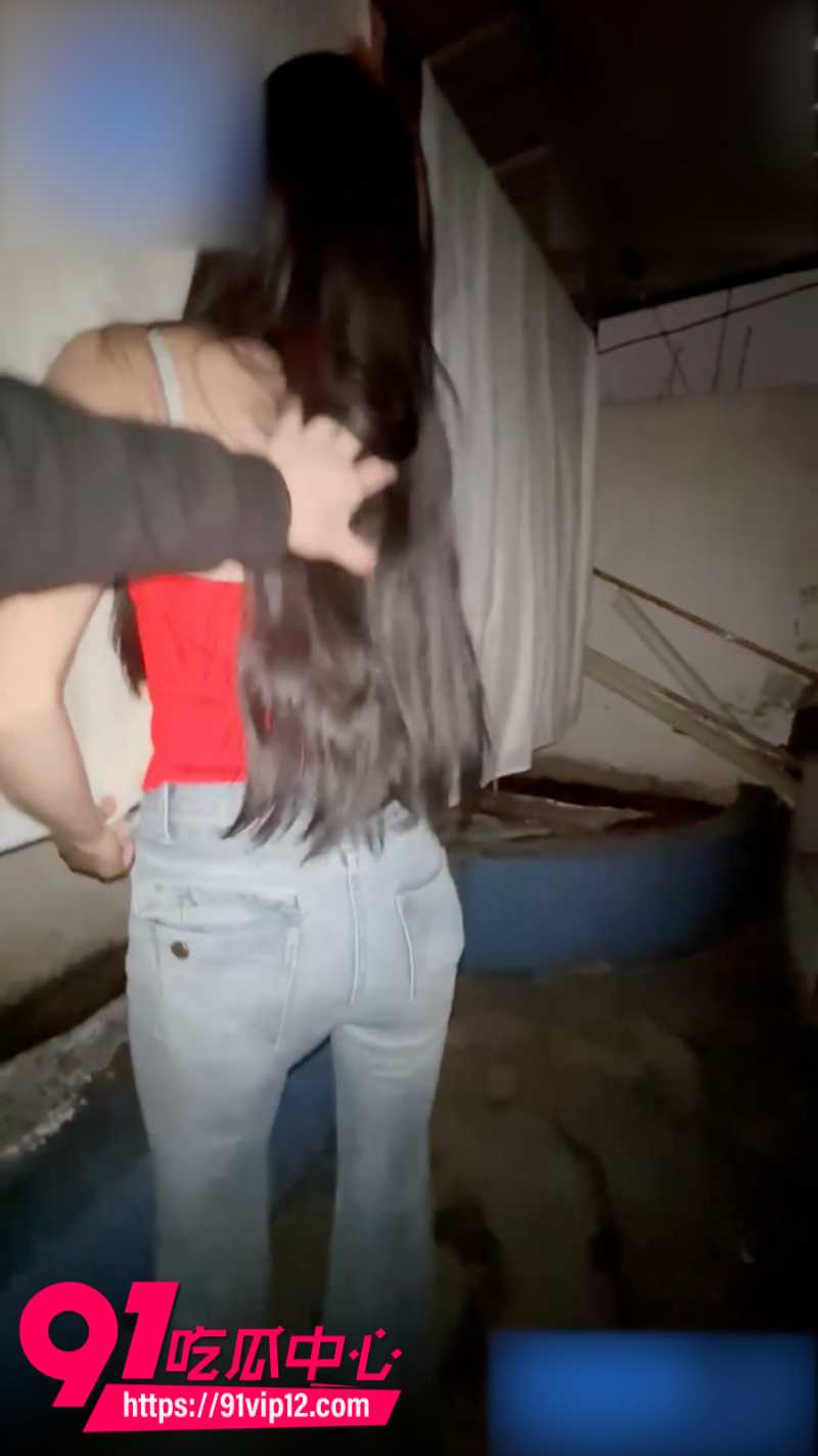 海角大神悠悠的成长时光勾引自己的成年妹妹居家乱伦0