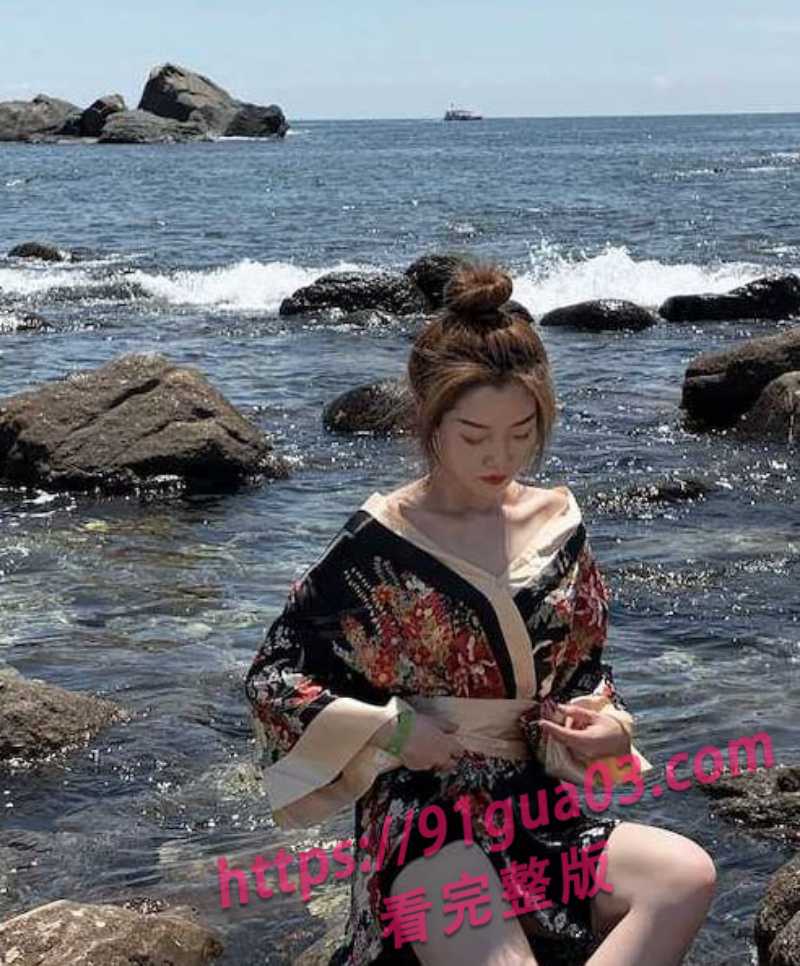 京城撸铁小护士4.jpg