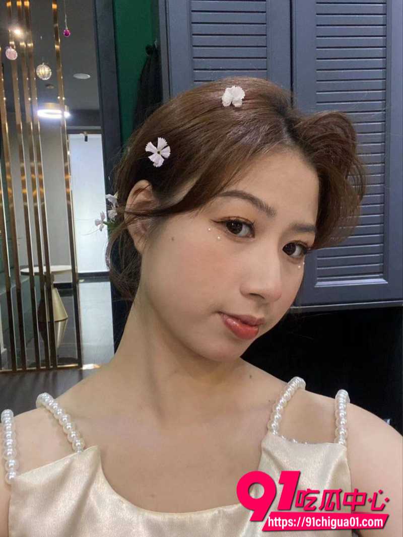 广州反差白虎妹周思琪6