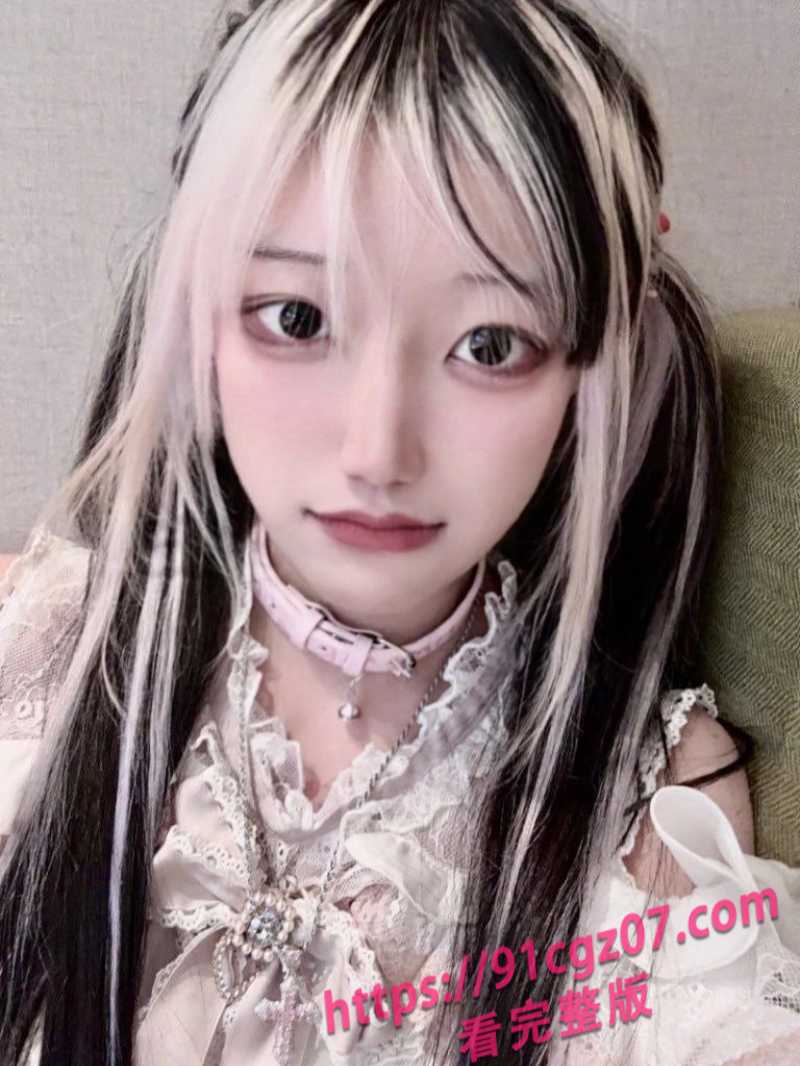 反差女网红雪代巴 被主人SM调教 下体魅魔纹身一览无余