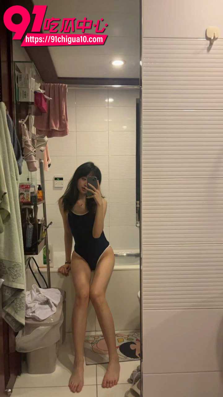 大连艺术学院极品美女周韩雅被土豪包养5