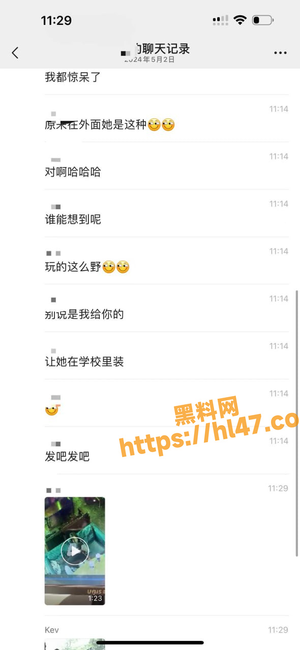 最新大瓜 广西玉林仙尼奶茶店口交门事件 被同学认出是本校高冷女神！