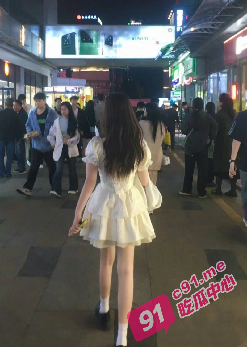 肌白如雪高质量女模~行走的榨汁机 宅男收割机必看系列