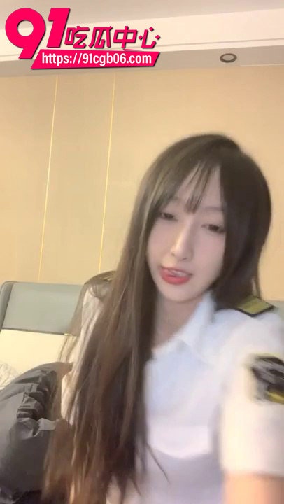 百变小仙女泡泡咕，女警情趣装大长腿诱惑2