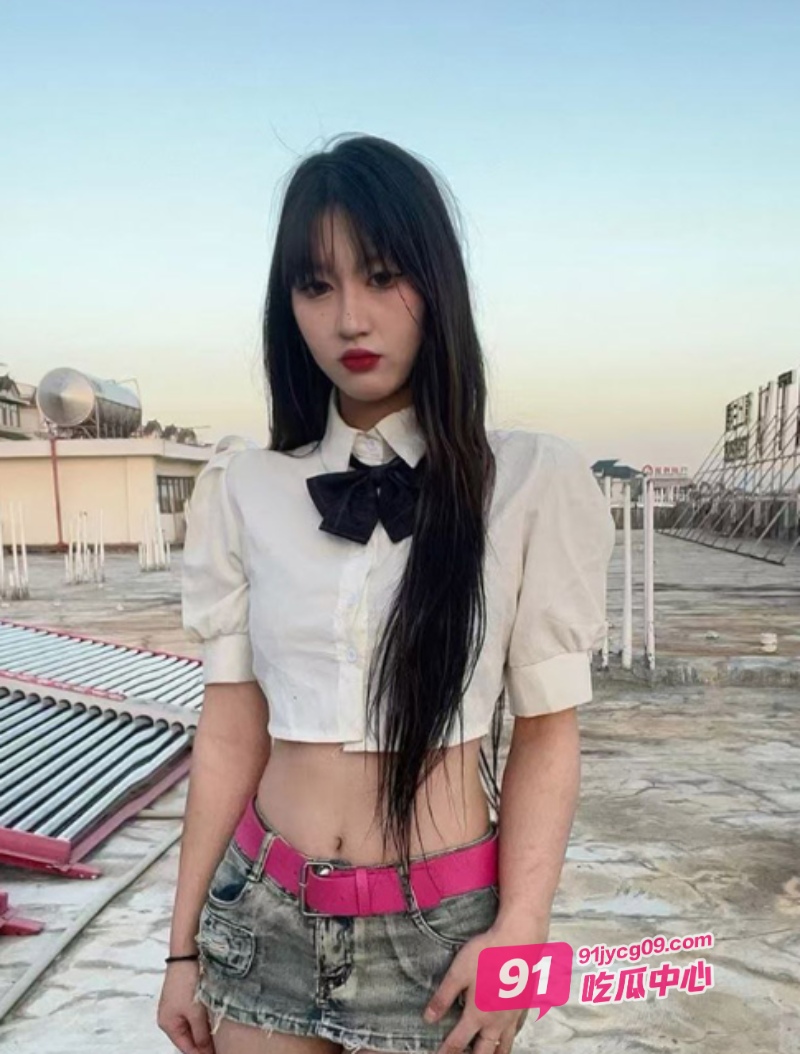 云南楚雄李华美被曝光私下外围卖淫 250就能上是真不值钱啊！ 配图9