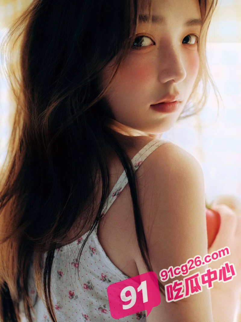 父女乱伦之爱女儿的每一天 女儿半夜爬进我的被窝!