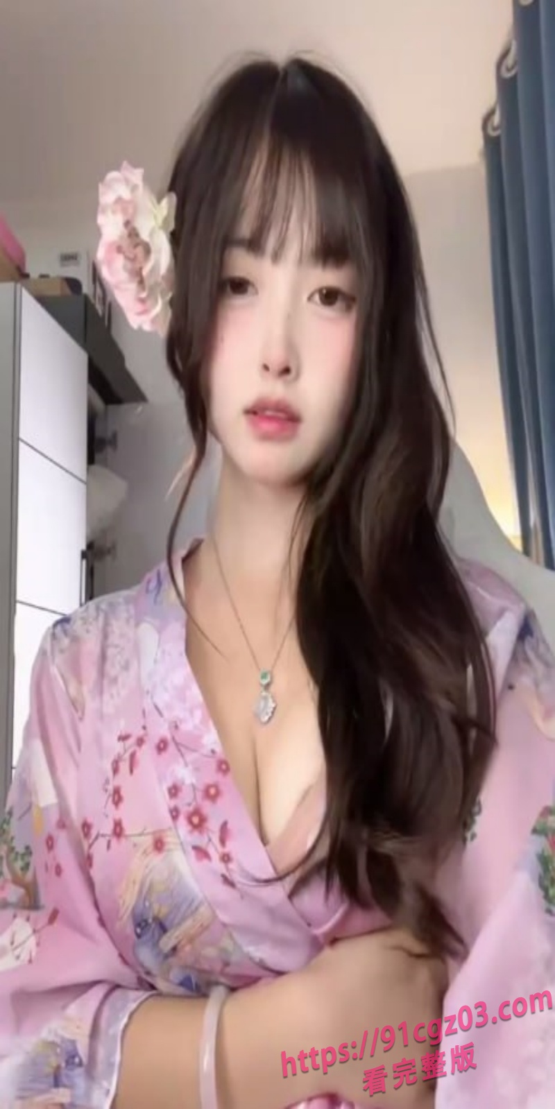 反差婊恶霸咕噜咪土豪私人定制福利姬视频   极致诱惑巨乳肥臀反差婊