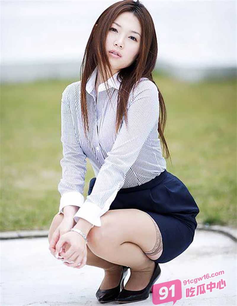 深夜撸片推荐～上司派我出差背着把我老婆调教成肉便器妓女！ 配图2