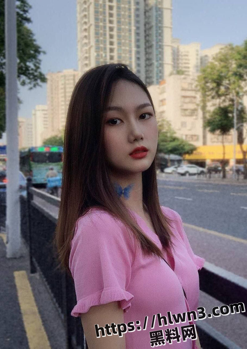 情侣酒店口交啪啪私拍流出 高颜值巨乳嫩妹 身材高挑性感 露脸接受调教