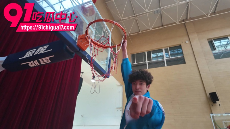 抖音百万女网红晗少李逸晗曝光前男友从睿言出轨50