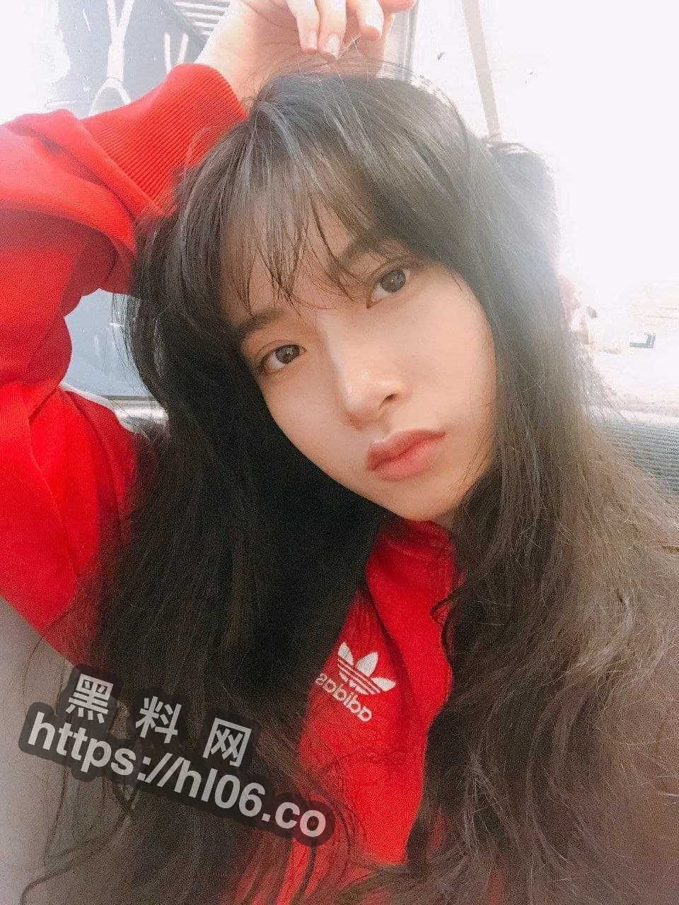 渣男曝光湖北美院校花级女神「朱英媛」顶到花蕊了后直喊好疼，被打桩机男友肏到对天狂啸