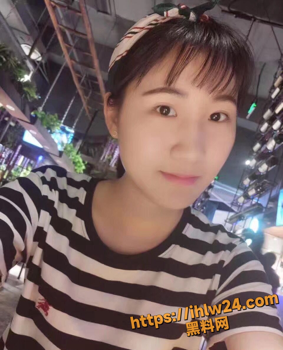 分手曝光骚货前女友的一天 骚母狗私下的反差让人震惊！！