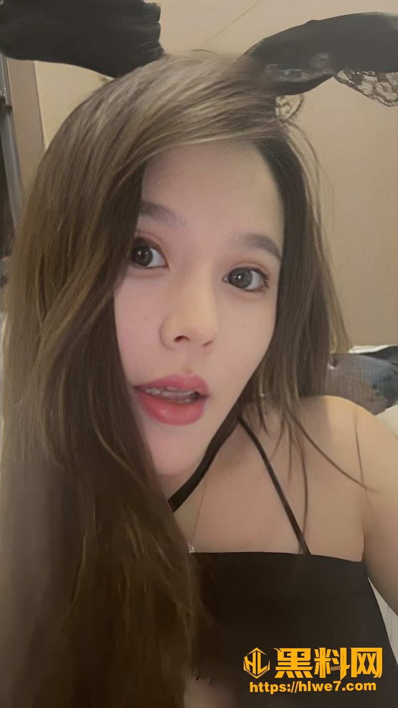 玩物直播女神 琪琪sama 红绿灯手丝榨精 技艺高超太会撸了