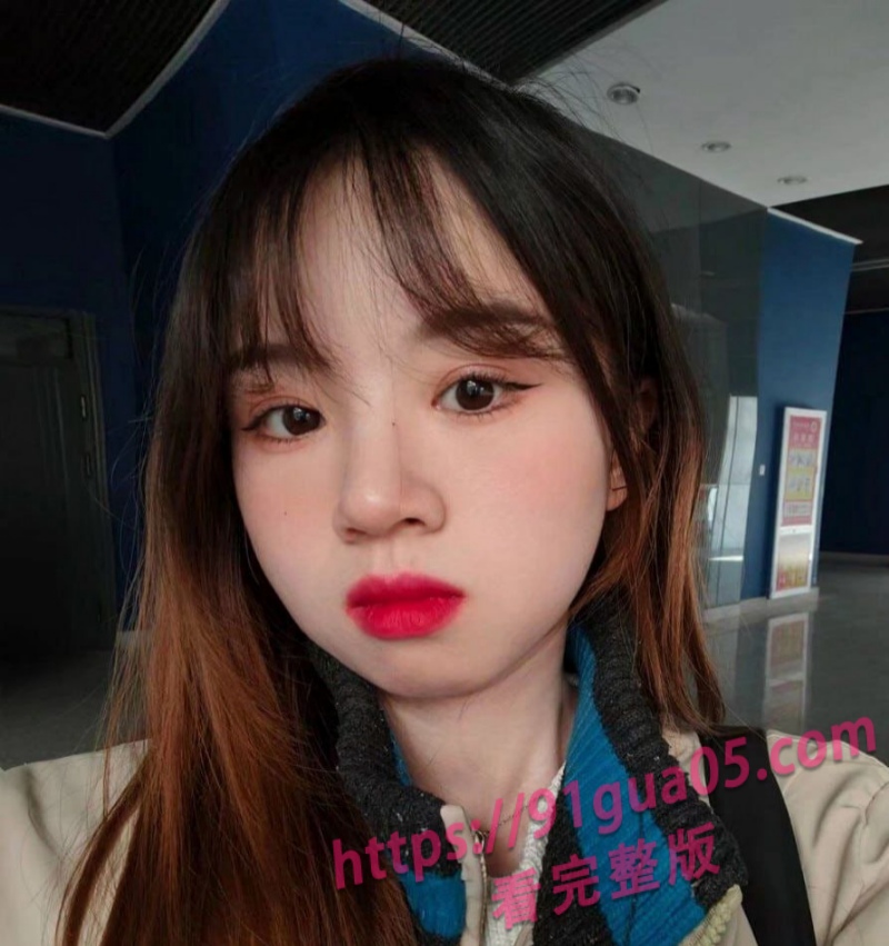 武汉设计师朱茹珺私密视频曝光 跪地沉浸式口交！ 配图3