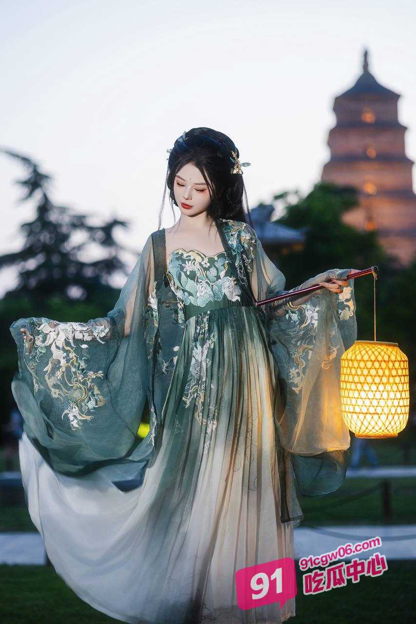 极品妹妹和我的淫荡生活 内射黑丝高跟亲妹妹 把亲妹的嫩穴爆浆啦！ 配图2