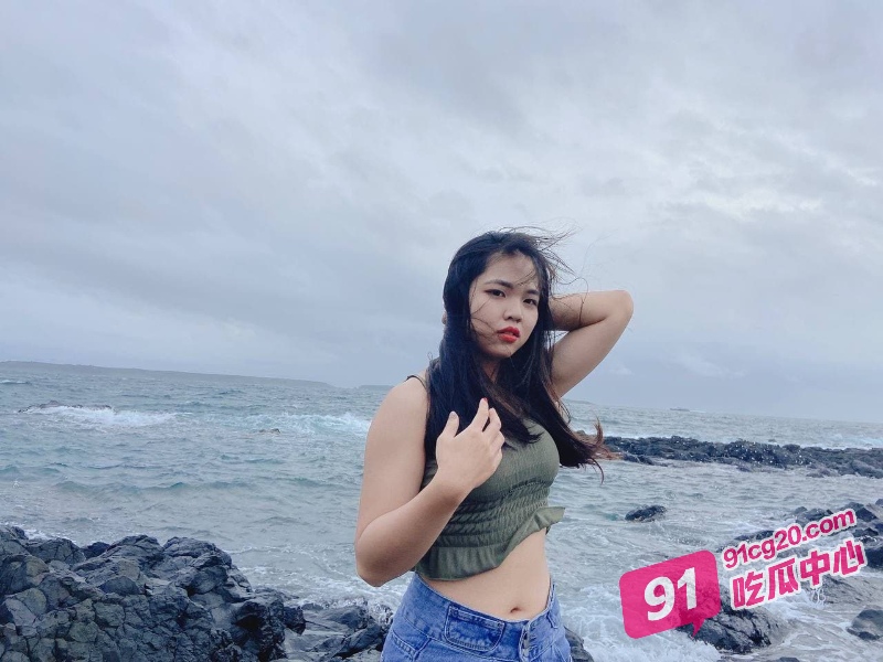 上海一女子拍淫秽视频被捕 没想到这么哇塞 希望她出来后能够重操旧业！ 配图10