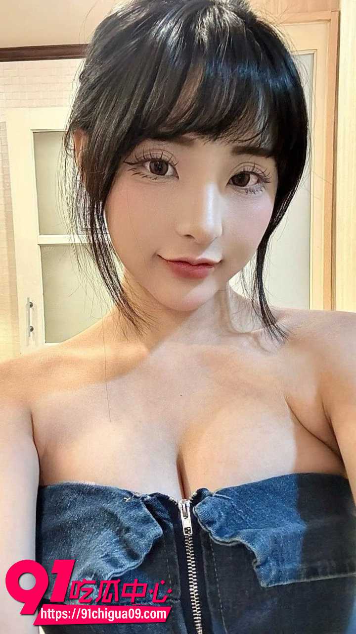 越南极品网红道具猛插骚穴2