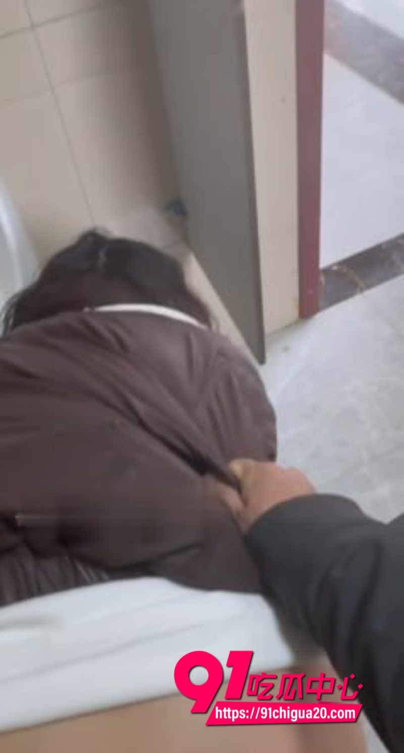 江西奇妙淫妻8 江西奇妙淫妻8