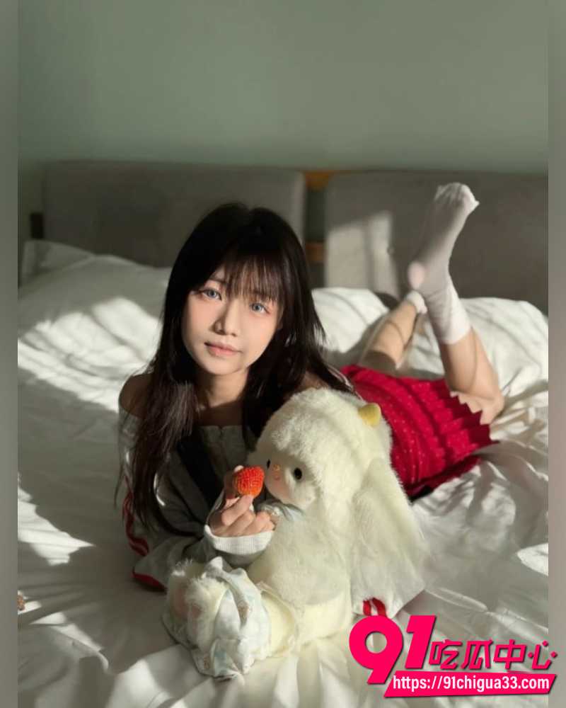 抖音网红英雄王李海伟人设崩塌 闺蜜实名曝其选妃骗炮吃软饭 甚至拍视频威胁！