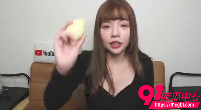 afra0629性学小教室44 新闻事件启发探讨玩具 讨论阴道极限与跳蛋震动棒逗豆鸟玩具比较5
