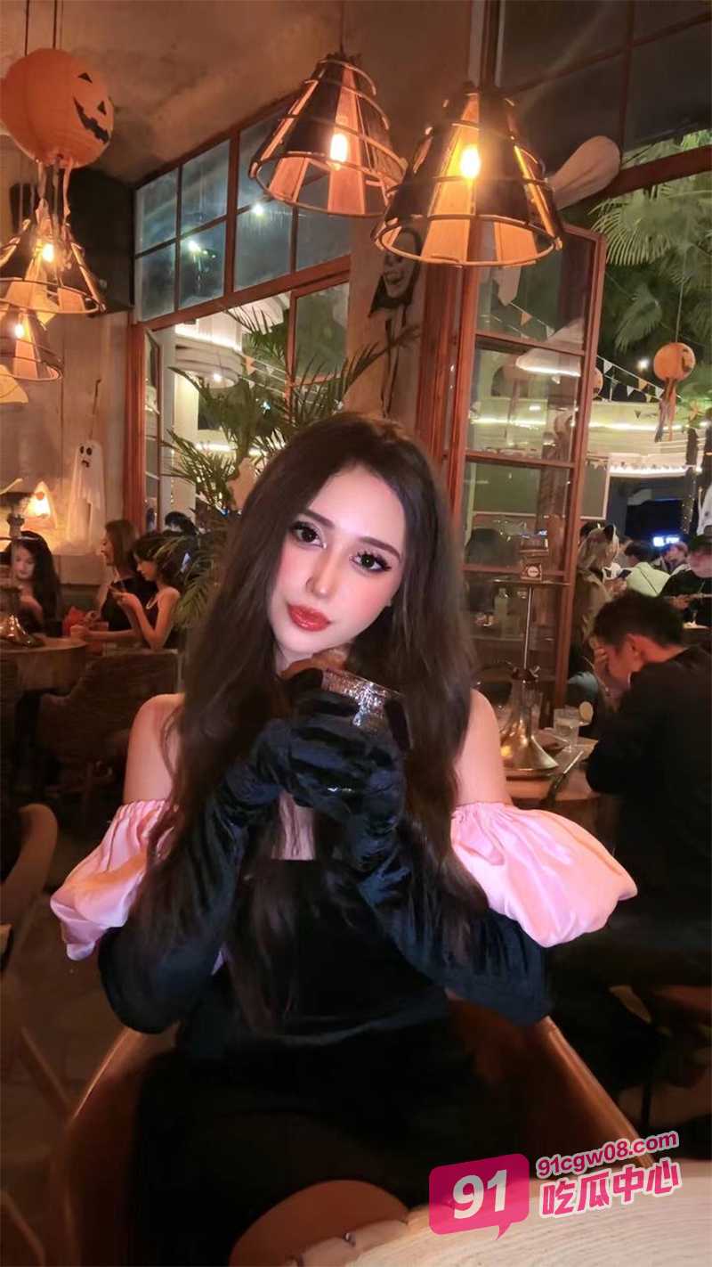 OF电臀美腿亚裔博主papaxmama 大尺度无套纯爱私拍 绝顶骑乘水娃潮喷地狱 超绝冲击感！ 配图3
