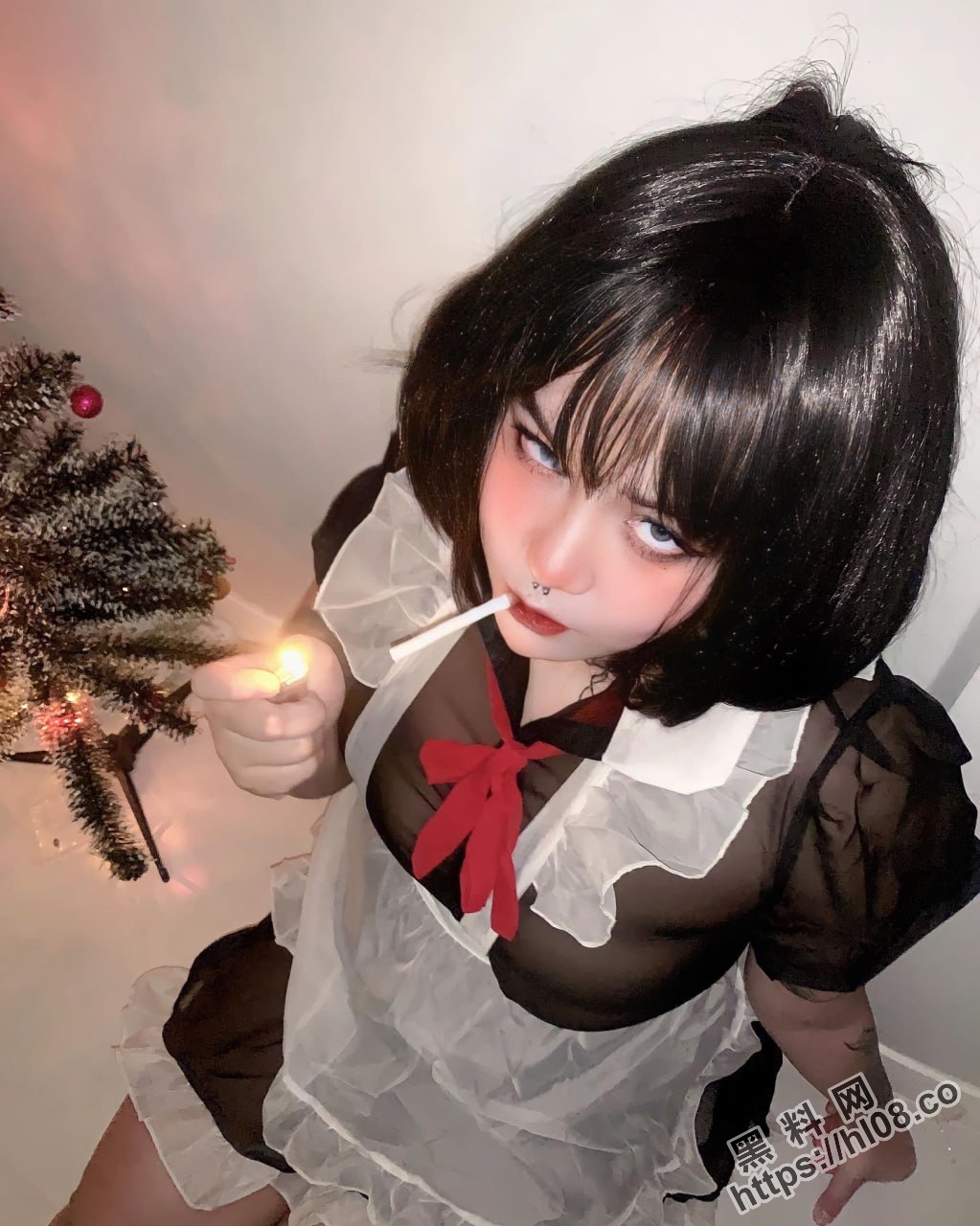 Onlyfans 「lalinpimployy」泰国网红微胖界的美女，大胸器+蜜桃臀都是大活！