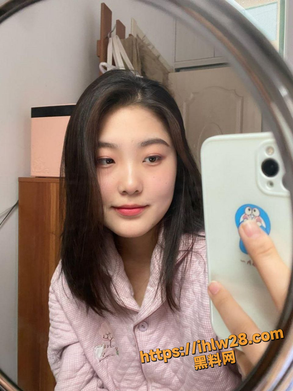 淫荡母狗大尺度反差露出 甜美的女孩最爱野性调教 黑丝白丝豹纹无套输出!