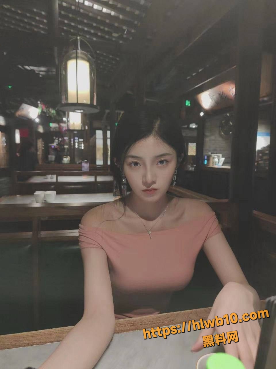 高颜御姐可甜可盐 邓乔馨 不雅视频流出 极品嫩妹道具自慰 超反差！