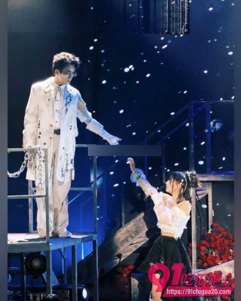 音乐剧演员陈楷控诉前女友严小北出轨 1