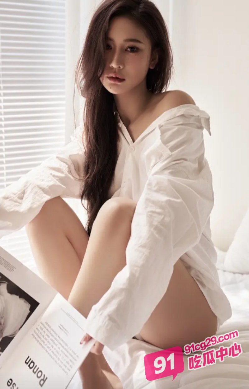 白衬衫嫩妹王敏然被好闺蜜曝光付费卖逼视频 原因竟是恶意竞争高价单子？
